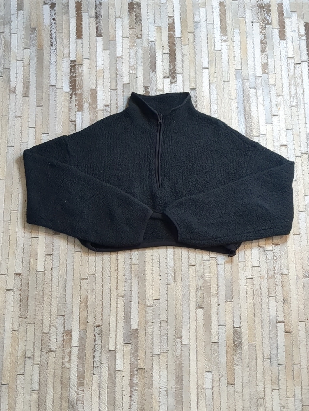 Skims Women's S/M Cozy Knit Cropped Teddy Fleece Black Zip Up Jacket